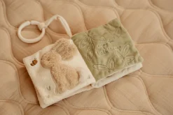 Aktivitetshäfte White><noscript><img width=