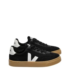 Black White>Veja Discount