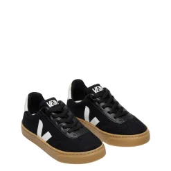 Black White>Veja Discount