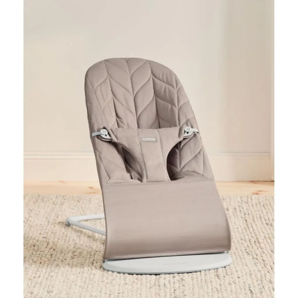 Bliss Petal Quilt Babysitter Sand Grey>BabyBjörn