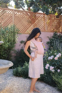 Embrace Bärsele Blush Pink><noscript><img width=
