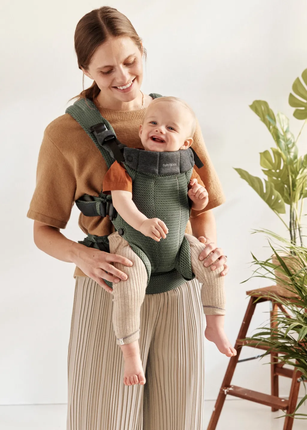 Harmony 3D Mesh Bärsele Dark Green>BabyBjörn Hot