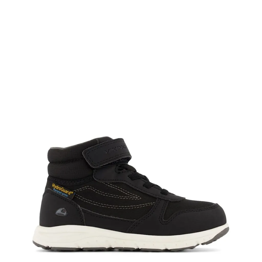 Hovet Mid WP Sneakers Svarta>Viking