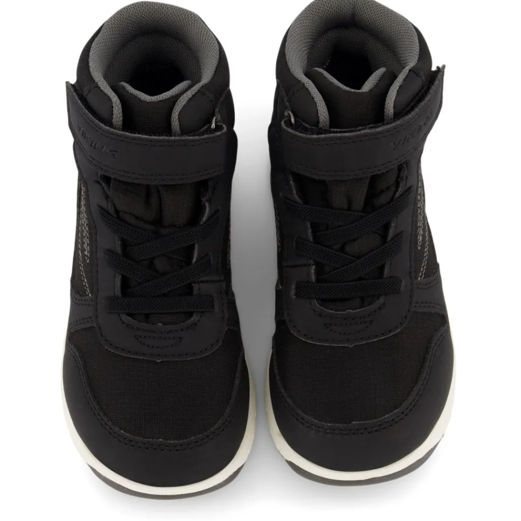 Hovet Mid WP Sneakers Svarta>Viking