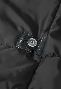 Kirkas tec Vinter Totalt Black>Reima