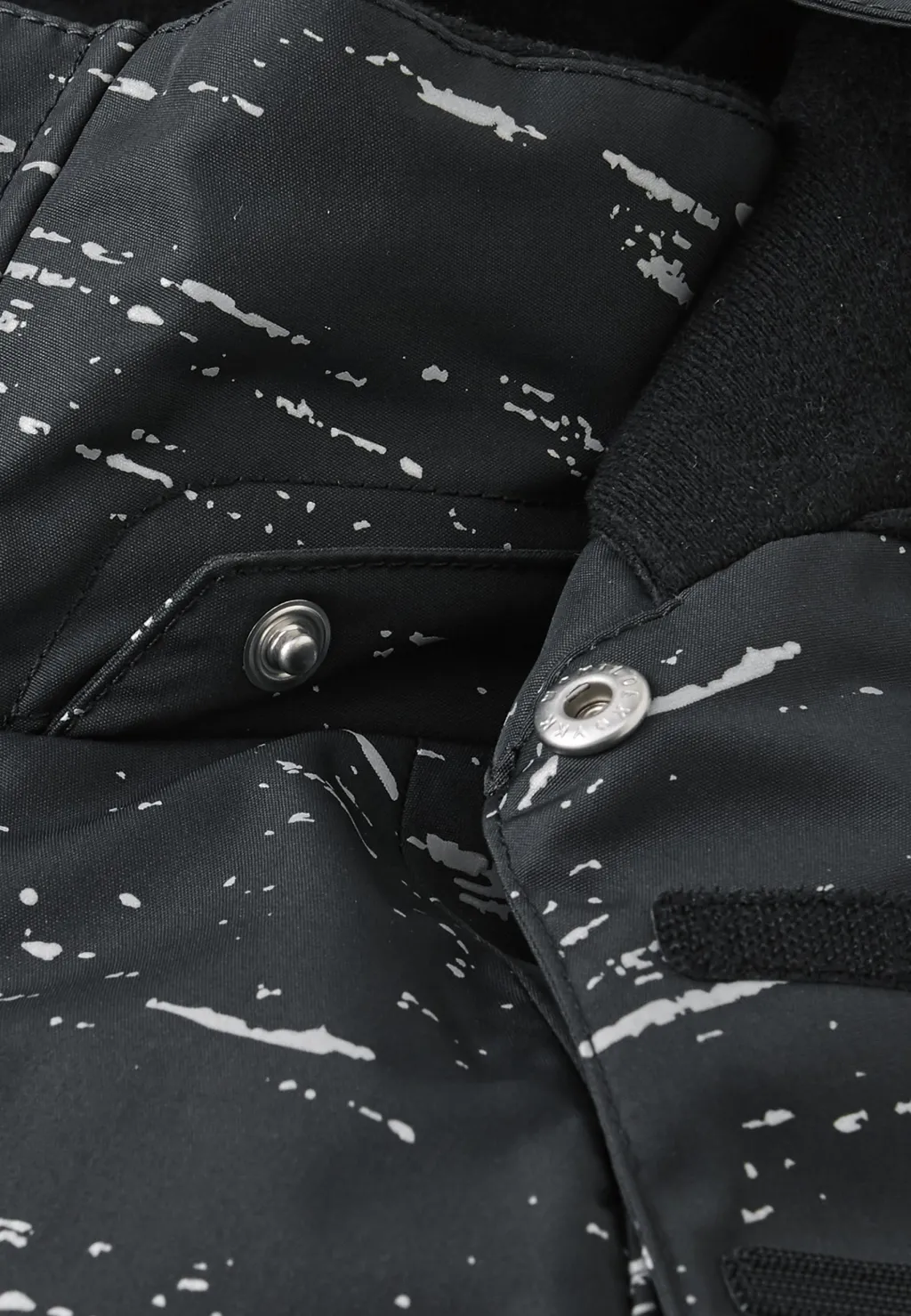 Kirkas tec Vinter Totalt Black>Reima