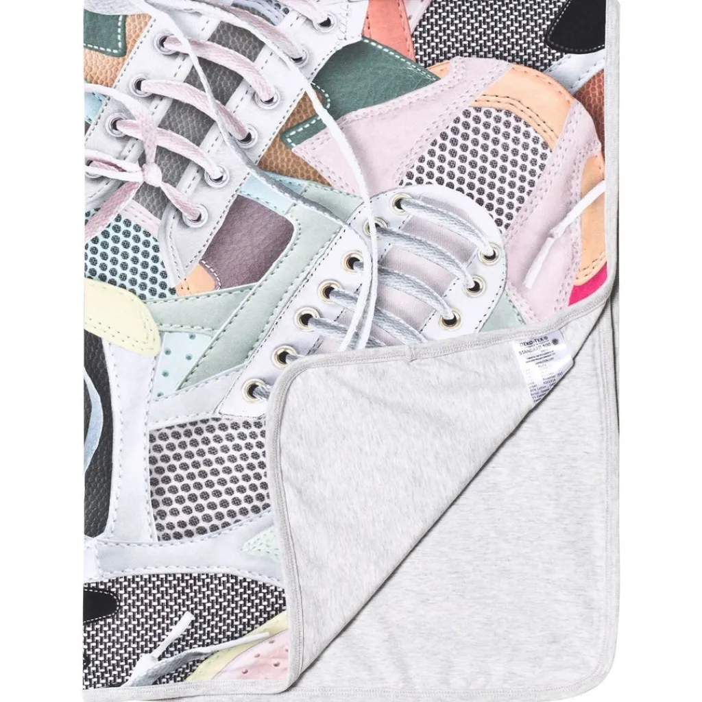 Neala Filt Sneaks>Molo Hot