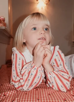 Noelle Blus Holiday Stripe><noscript><img width=