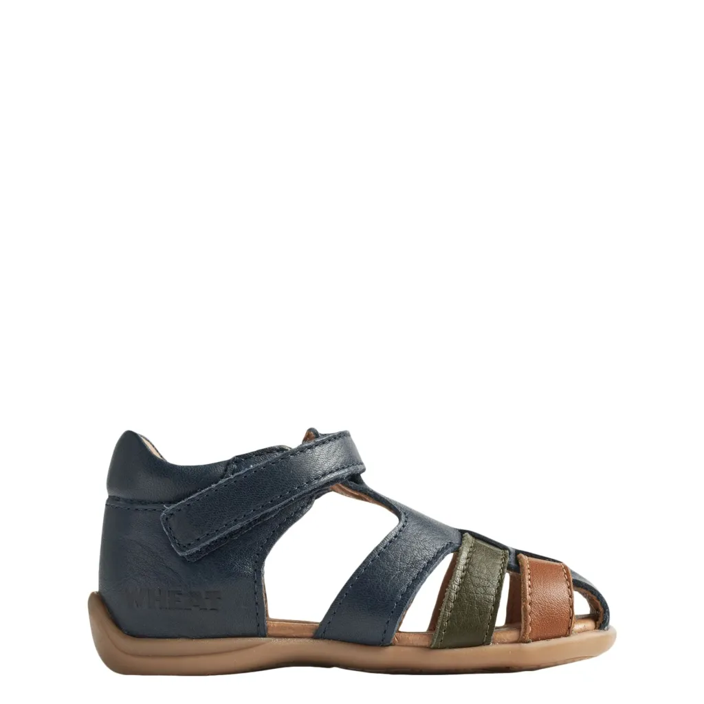 Robbie Sandaler Navy>Wheat Hot