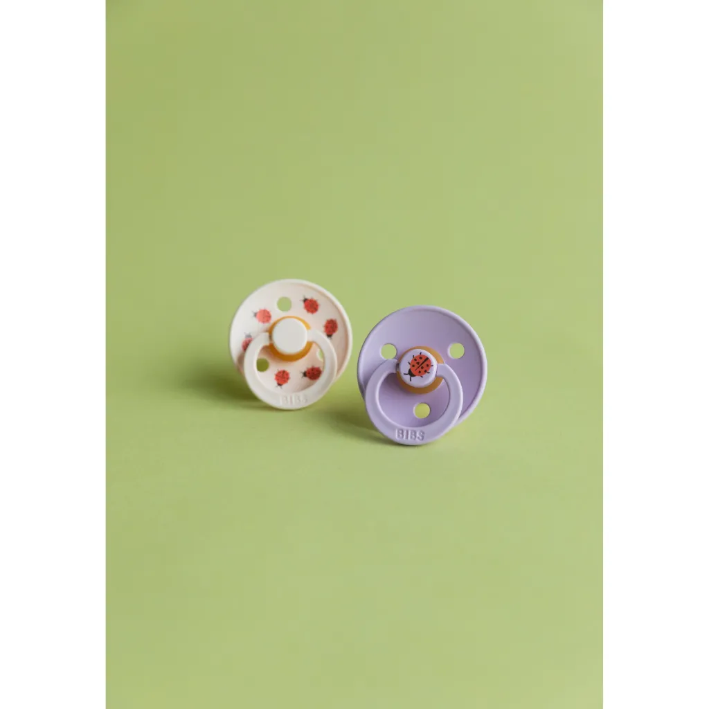 Studio Colour Ladybug 2-pack Runda Latexnappar Violet Sky Mix>BIBS Best