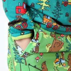 Sweatpants with bears Moss Green><noscript><img width=